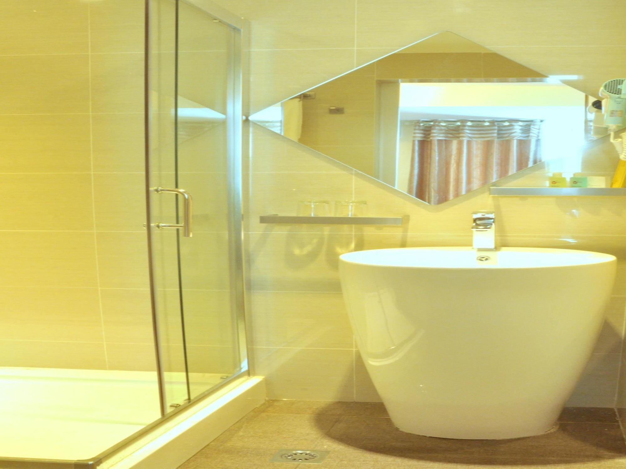 Ease Hotel Кота Кинабалу Екстериор снимка